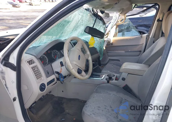 1FMCU0D71BKB83033: 42256428