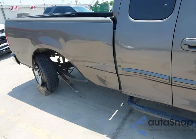 1FTRX17233KA87739: 42256524