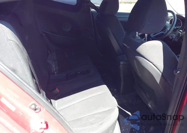 KMHTC6AD4FU225737: 42256577