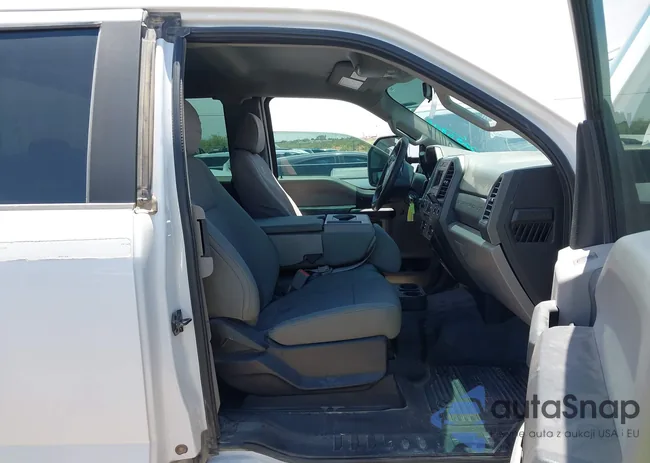 1FT7X2B68HEC16023: 42256806