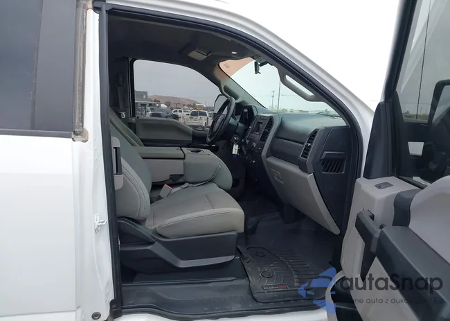 1FT7X2B6XKEC89613: 42256834