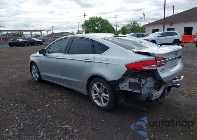 3FA6P0LU2JR161168: 42256935