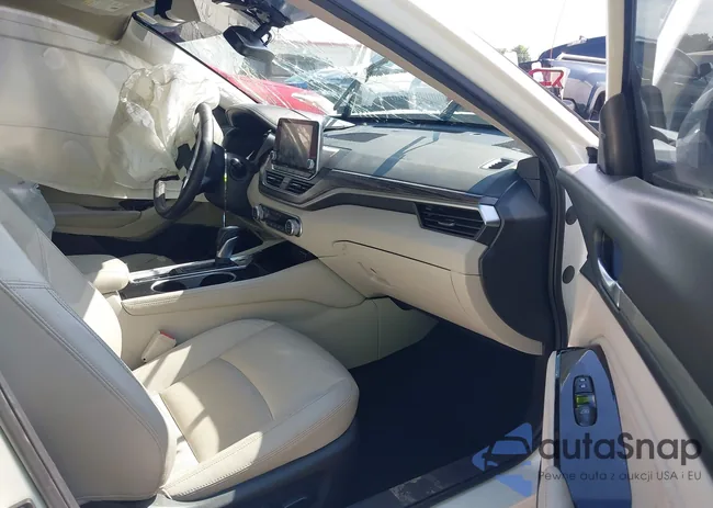 1N4BL4FW8LC127591: 42256259