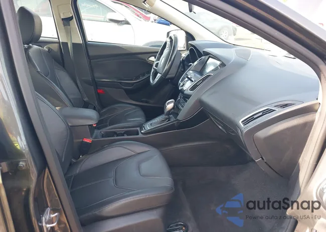 1FADP3J21HL203736: 42256270