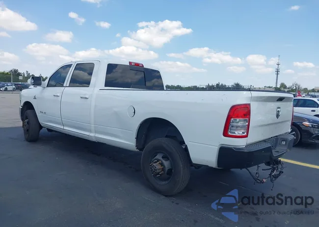 3C6UR5FL8JG348297: 42257519