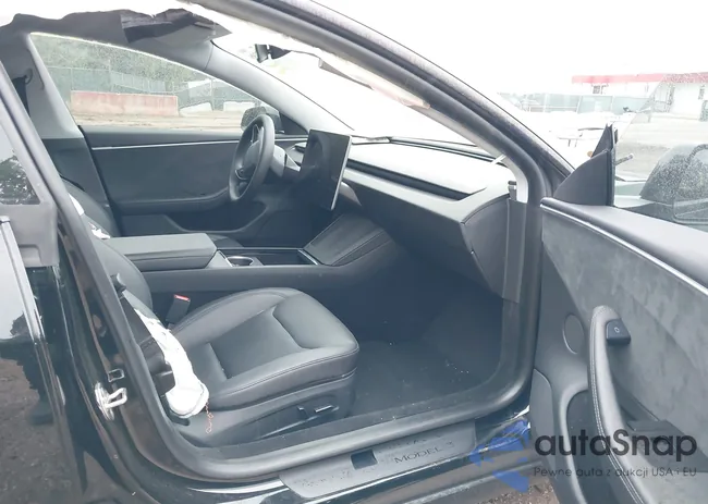 5YJ3E1EB7RF717234: 42257596