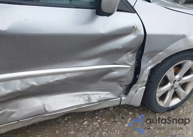 JF1GH63698H815441: 42257761