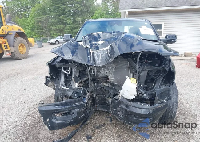 1C6SRFJT2RN105561: 42257788