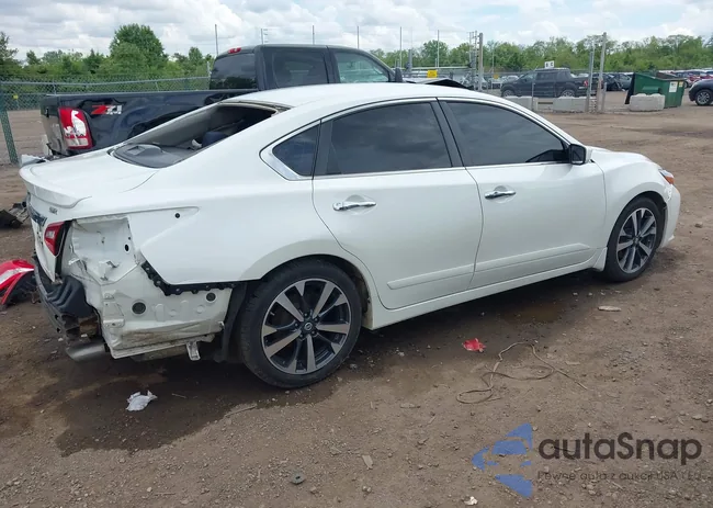 1N4AL3AP0GC174433: 42257840