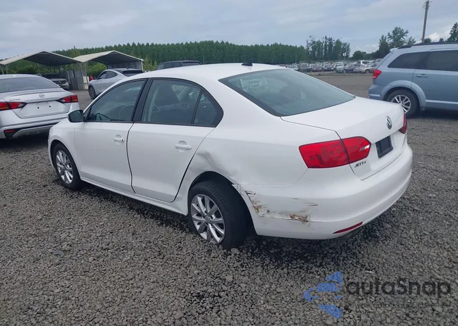 3VWDP7AJ5CM128651: 42257136