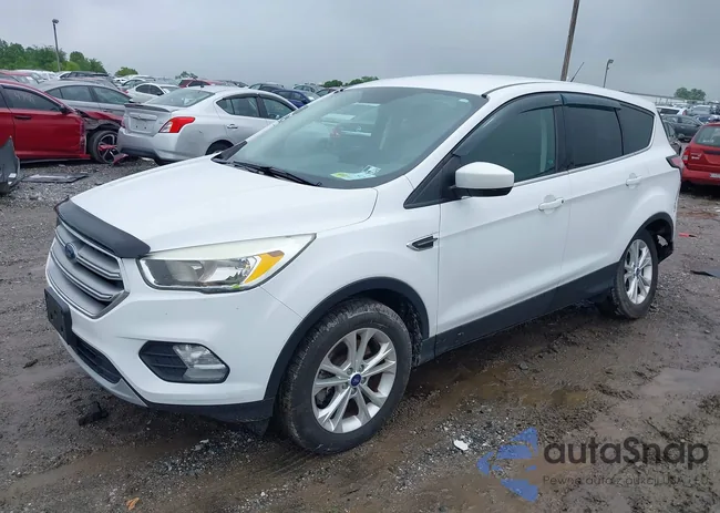 1FMCU9GD8HUD43668: 42257218