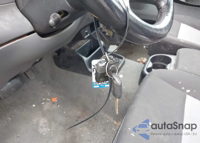 1FTYR10U14PB52027: 42257252