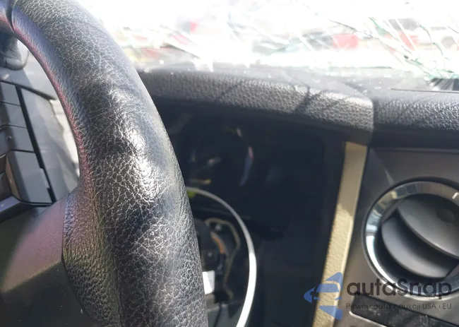 1FMJU1HT9HEA30640: 42257310