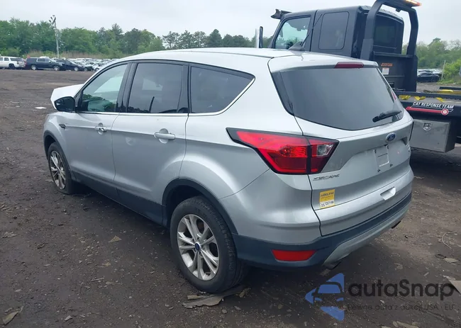 1FMCU9GD8KUA73154: 42258644