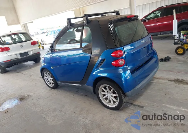 WMEEJ31X28K123879: 42258663