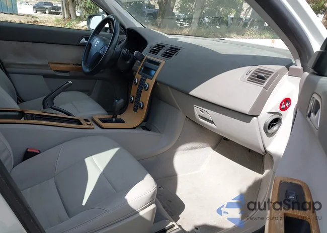 YV1MW390792469330: 42258703