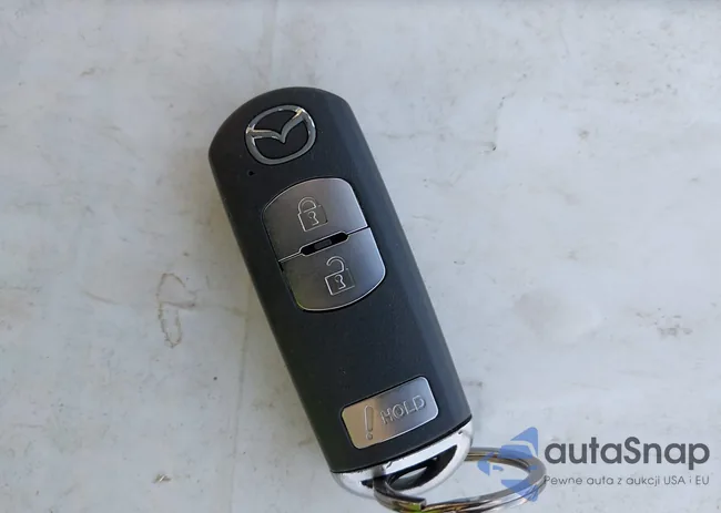 3MZBN1L37JM201797: 42258756