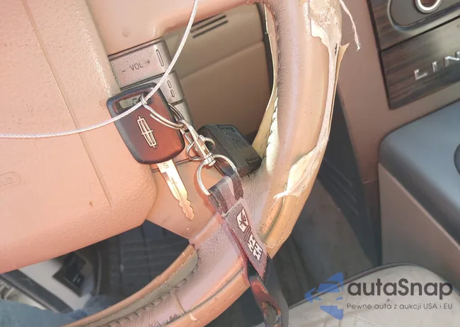 5LTPW18538FJ04992: 42258781