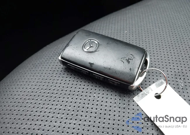 JM3TCBCY9N0613508: 42258870