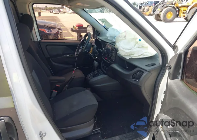 ZFBERFAB9H6D25646: 42258881