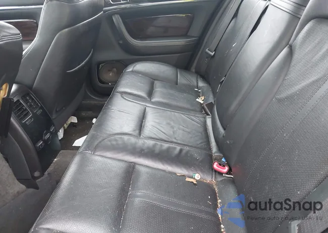 1LNHL9DR3CG805876: 42258882