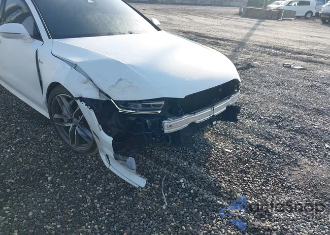 WAU2GAFC1GN188873: 42258903