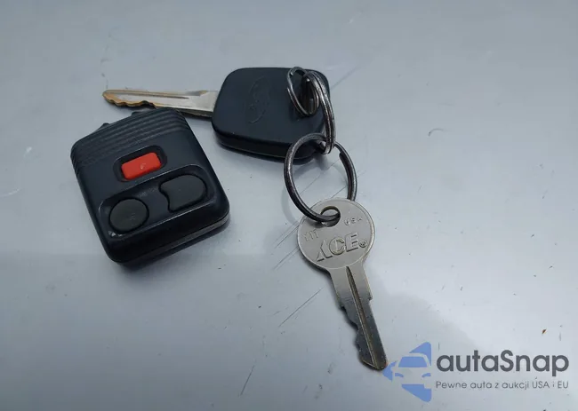 1FTRW07L21KC31753: 42258913