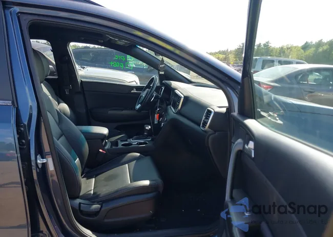 KNDP6CAC4N7002954: 42258230