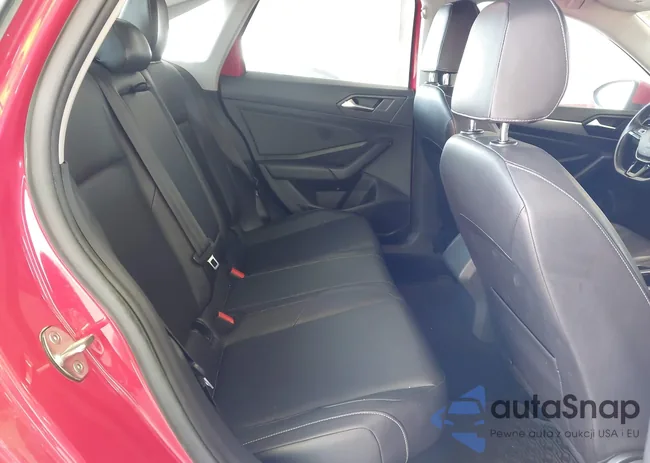 3VWC57BU8KM109472: 42258300