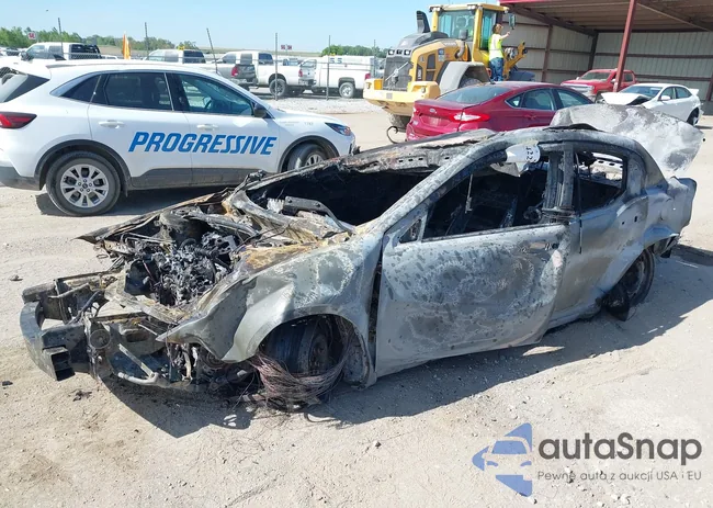 1C3CDZAB8EN147588: 42258328