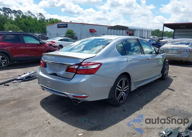 1HGCR2F58GA155841: 42259844