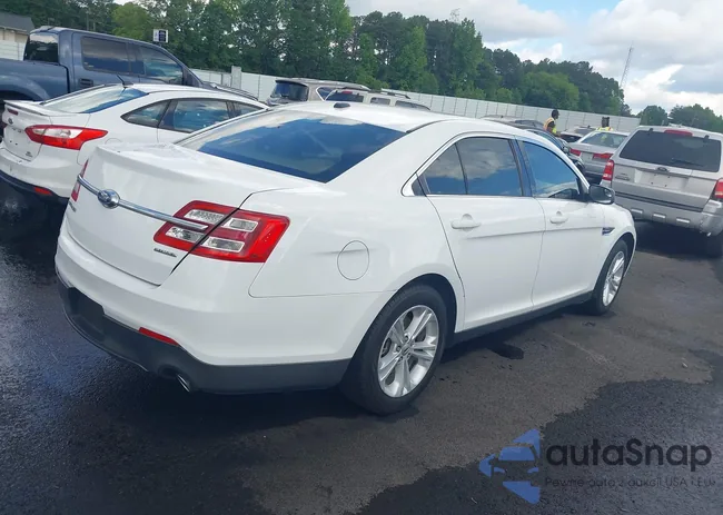 1FAHP2D82FG188844: 42259052