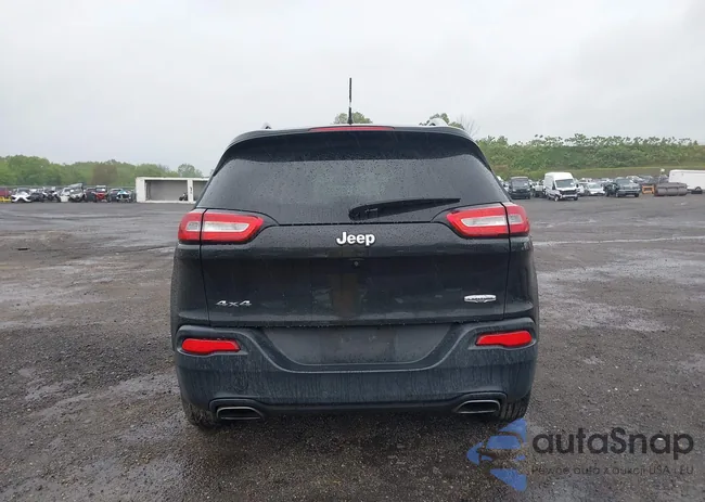 1C4PJMCS6GW221075: 42259107