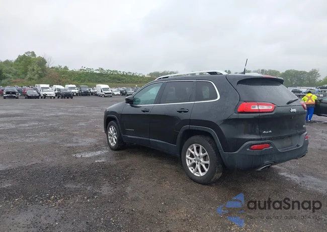 1C4PJMCS6GW221075: 42259107