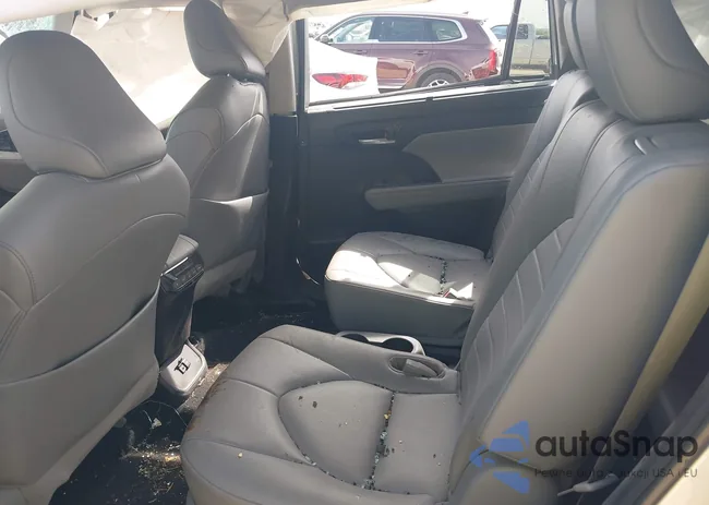 5TDGARAH9NS515975: 42259148