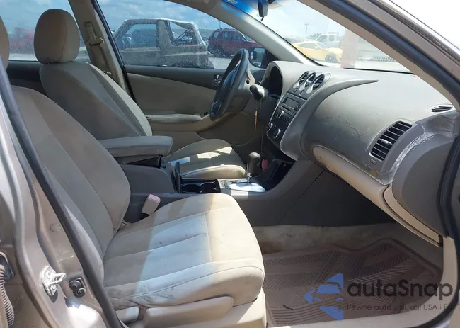 1N4AL2AP6BC171300: 42259281