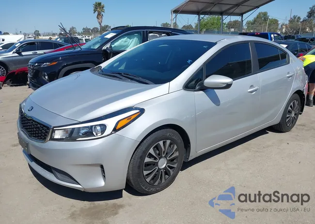 3KPFK4A76HE120542: 42260353