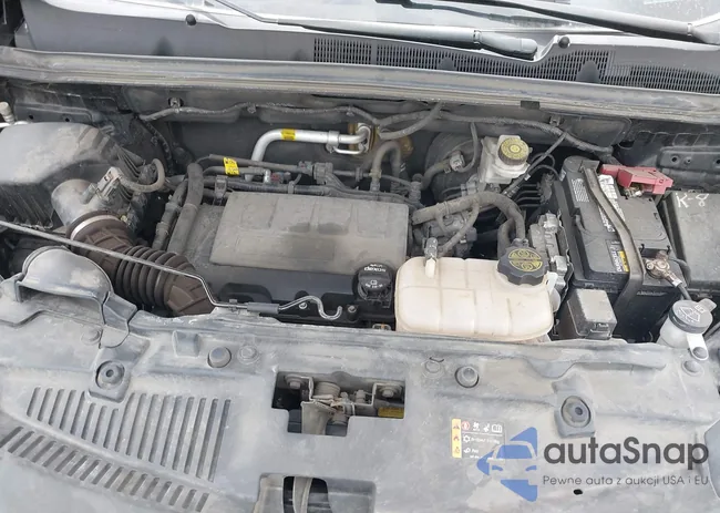 KL7CJLSB1MB329341: 42260406