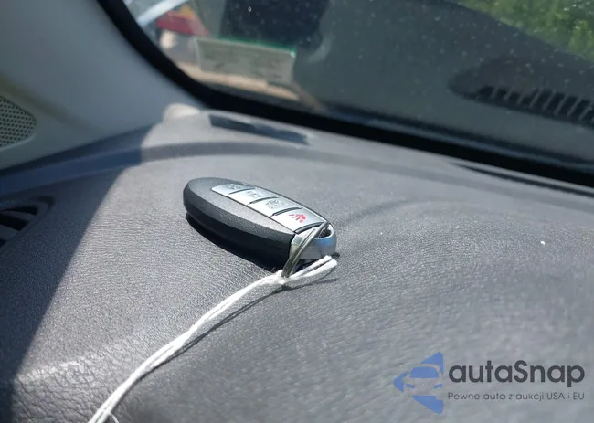 3N1CN8DV1LL842665: 42260624