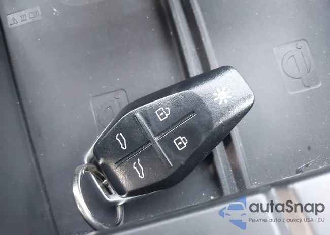 VCF1ZBU24PG002627: 42260683