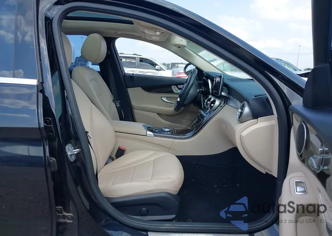 WDDWF4JB2HR307683: 42260745