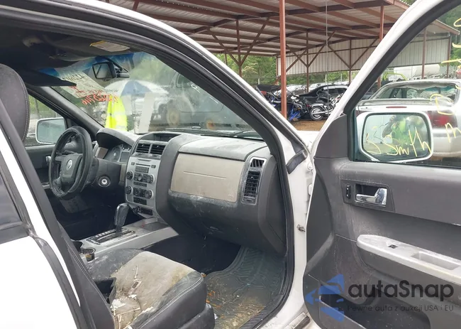 4M2CU97198KJ13511: 42260746