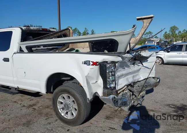 1FT7W2BT3LEC85719: 42260750