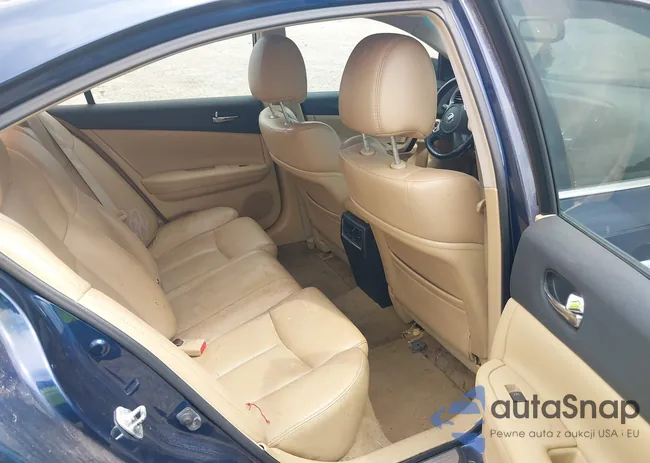 1N4AA5AP5BC801993: 42260789