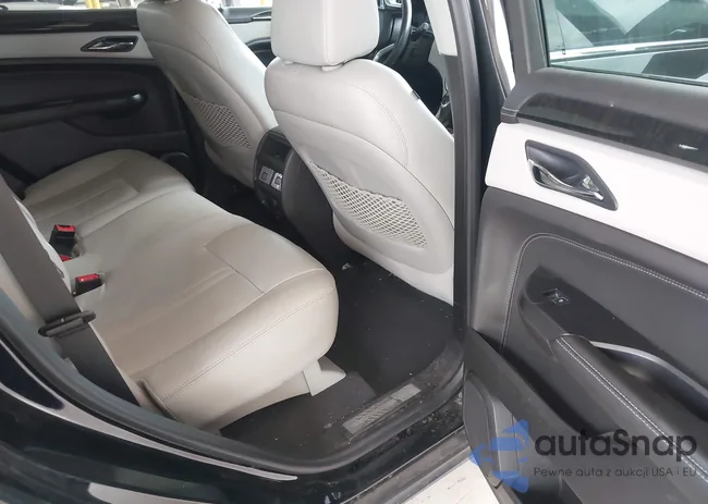 3GYFNEE36ES677883: 42260861