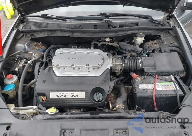 1HGCP3F86AA005692: 42260882