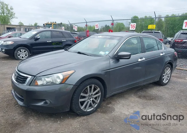 1HGCP3F86AA005692: 42260882