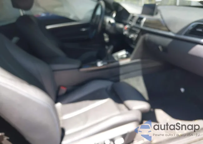 WBA4W7C57JAB87989: 42259964