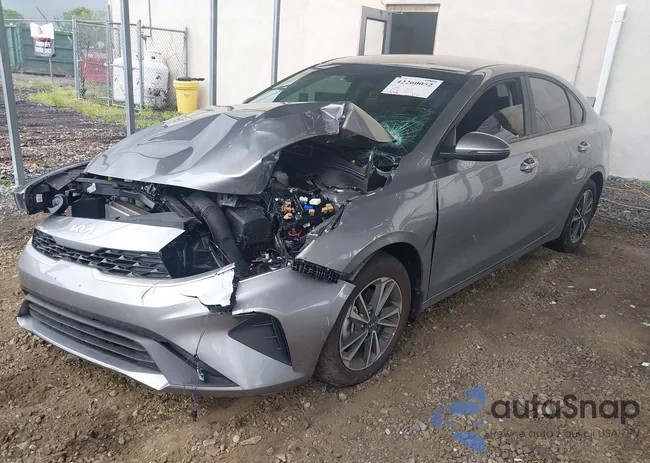 3KPF24AD3RE773806: 42260052