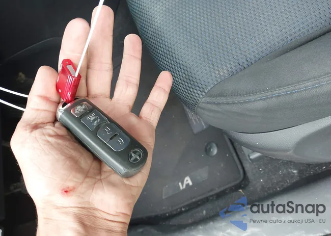 3MYDLBZV5GY133972: 42260164